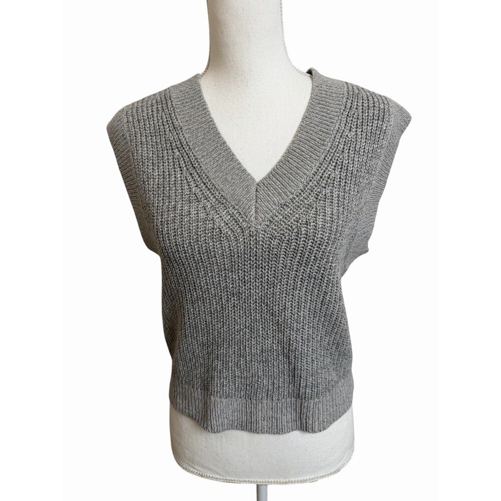 Ashley By 26 International Women's XS Gray V-Neck Sweater Vest Acrylic Oversized